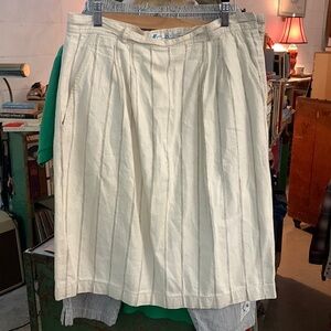 Vintage Chaus Midi Skirt in Fine condition.